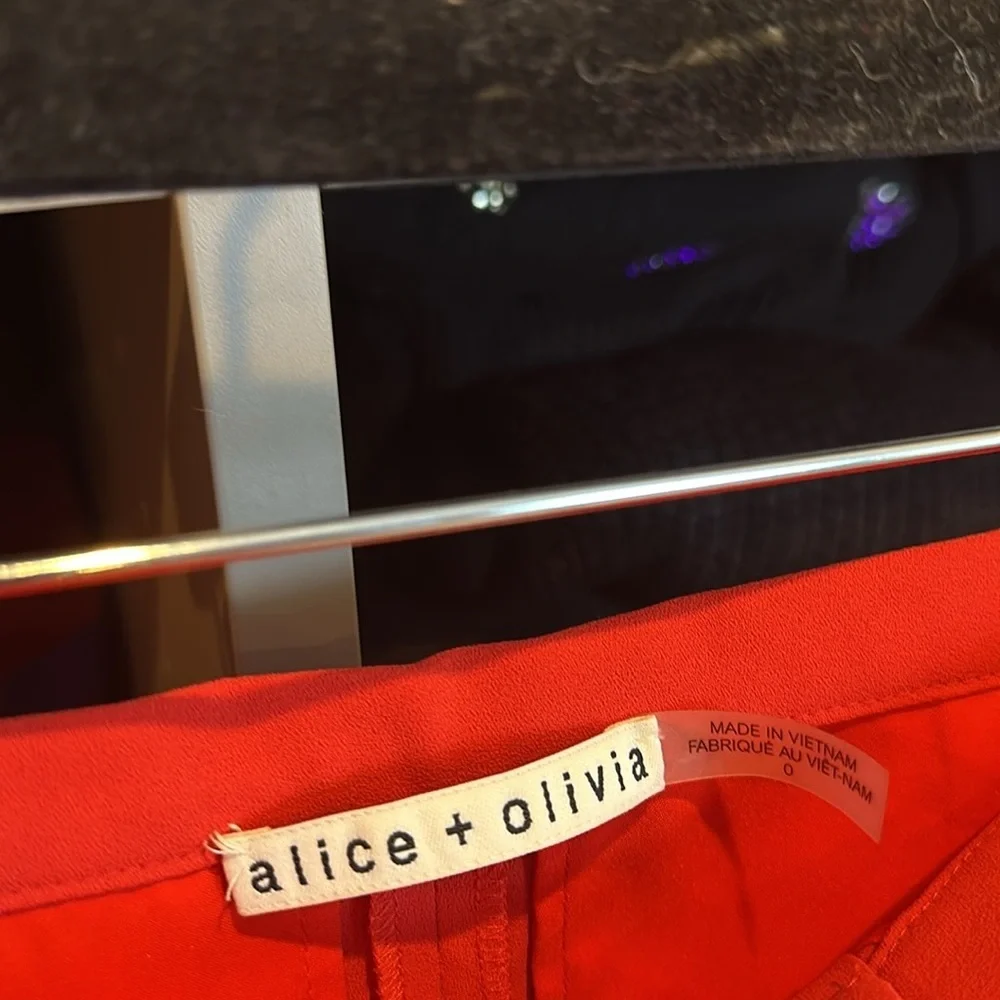 Alice + Olivia orangey red cropped 2 pocket wide leg trousers size 0